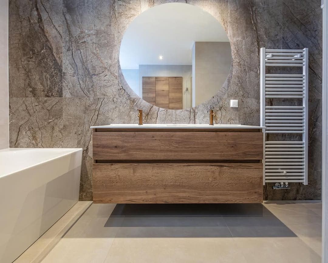 Luxe Badkamer met Koper Accenten Hilversum afbeelding 3