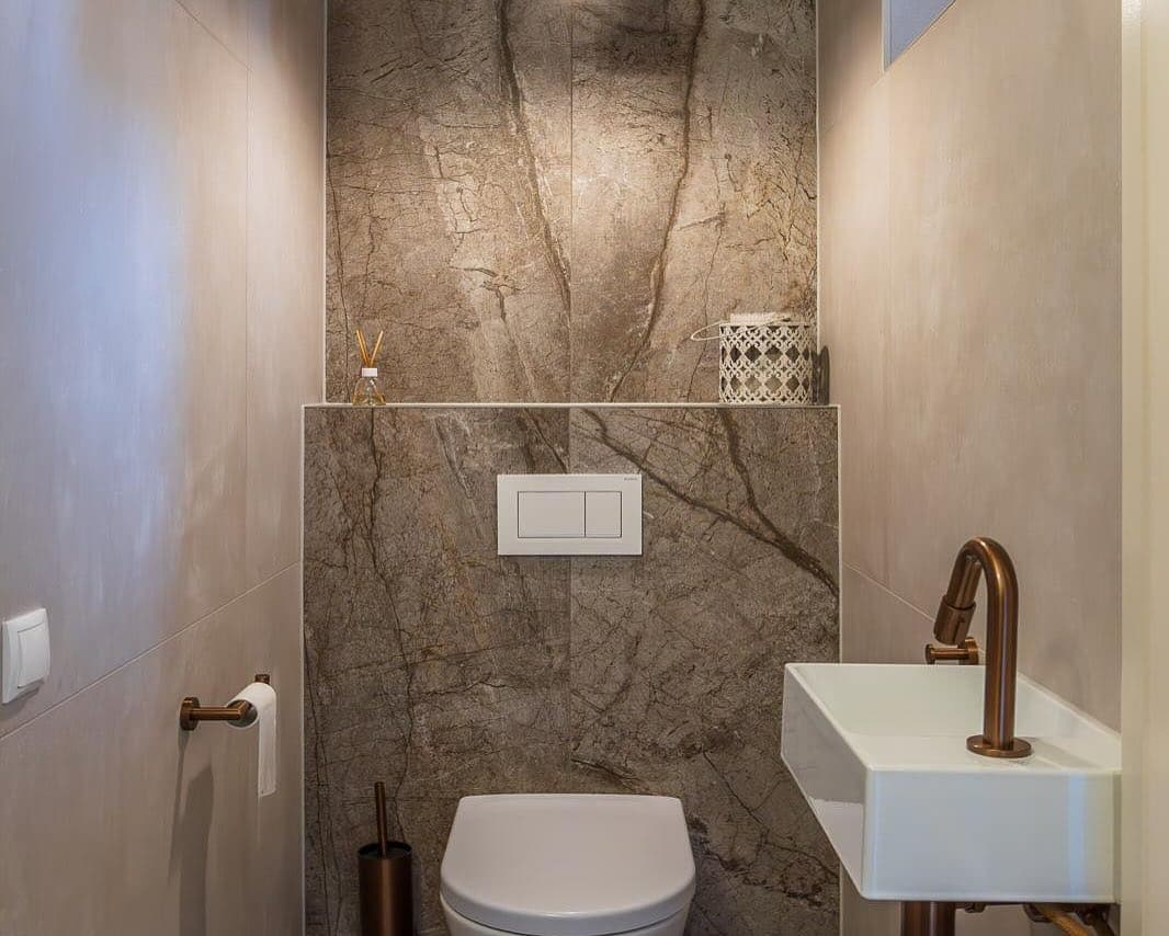 Luxe Badkamer met Koper Accenten Hilversum afbeelding 4